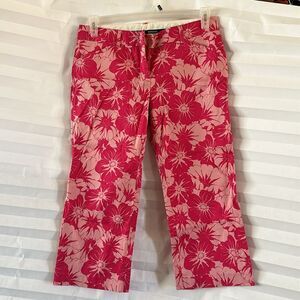 Express Women's Pink Floral Capri Pants Size 8 Cropped Casual Summer Bottoms